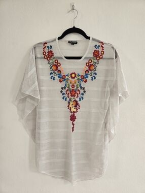Dor Dor Couture White Mesh Colorful  Floral Embroidered Top Size S